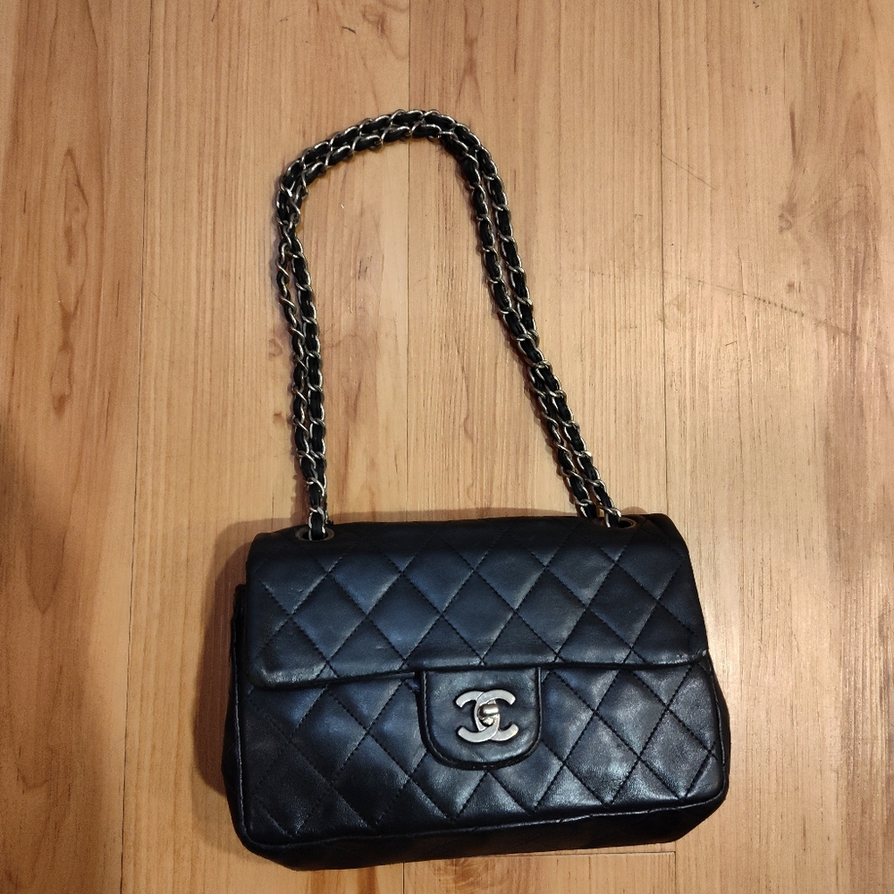 Chanel Black Quilted Leather Shoulder Bag